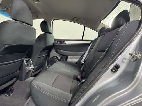 Used 2018 Subaru Legacy 2.5i Premium AWD/4WD image 32
