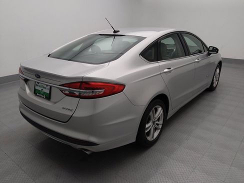 Used 2018 Ford Fusion S image 9