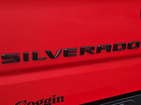 Used 2025 Chevrolet Silverado 1500 Custom w/ Rally Edition RWD image 15