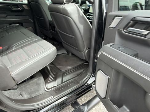 Used 2024 GMC Sierra 1500 AT4X AWD/4WD image 19