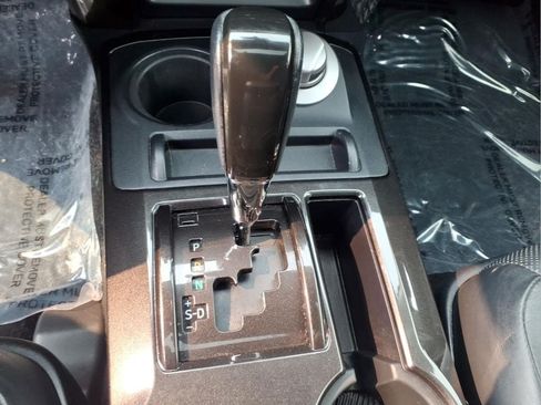 Used 2019 Toyota 4Runner Limited AWD/4WD image 27