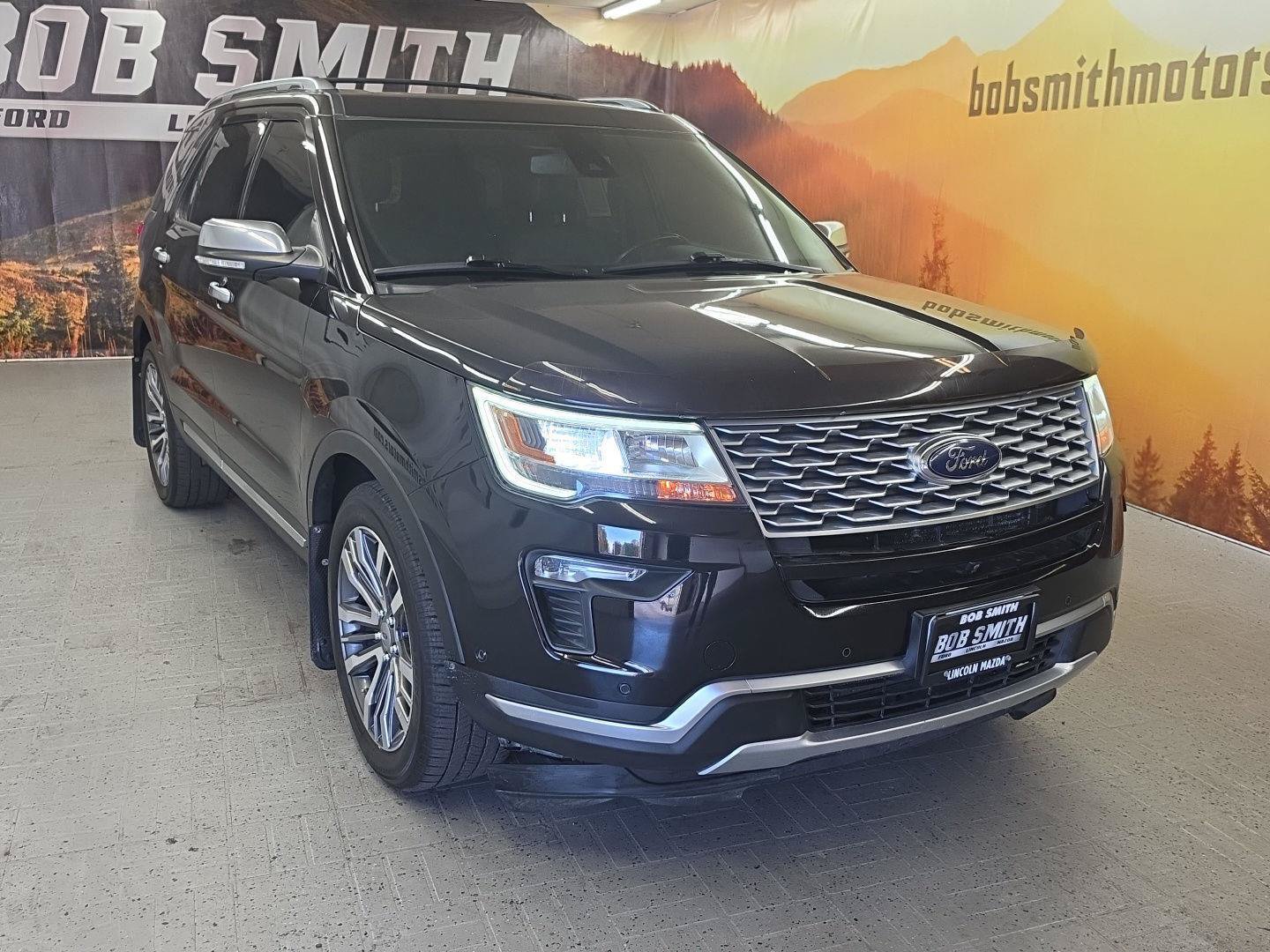 Used 2019 Ford Explorer Platinum AWD/4WD image 1