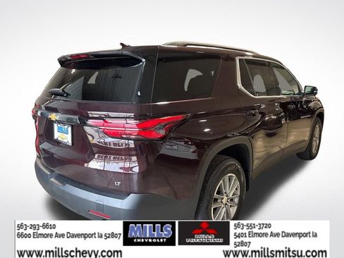 Used 2023 Chevrolet Traverse LT FWD image 5
