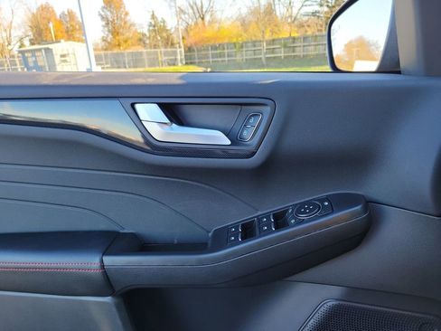 New 2026 Ford Escape ST-Line w/ Cold Weather Package image 18