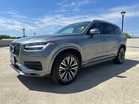 Used 2020 Volvo XC90 T5 Momentum AWD/4WD image 3
