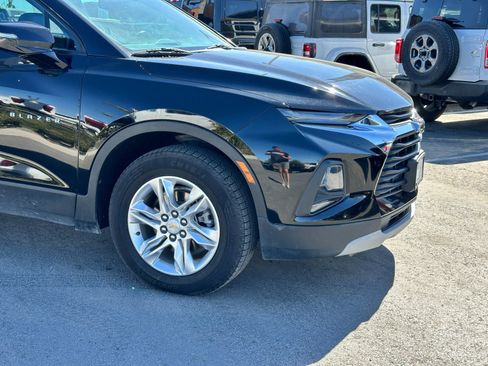 Used 2022 Chevrolet Blazer LT AWD/4WD image 4