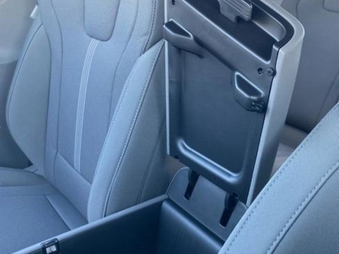 New 2026 Hyundai Elantra SE image 25