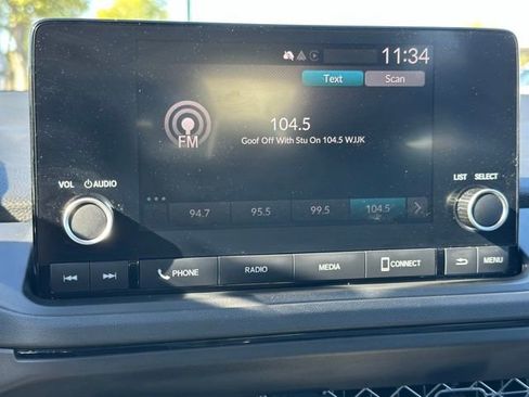 Used 2023 Honda Accord EX image 17