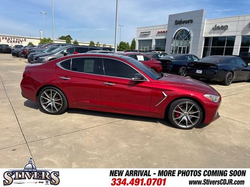 Used 2020 Genesis G70 3.3T w/ Elite Package RWD image 2
