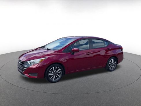 Used 2025 Nissan Versa SV FWD image 4