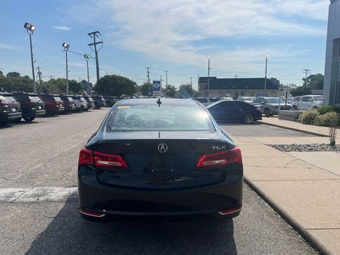 Used 2020 Acura TLX FWD image 5
