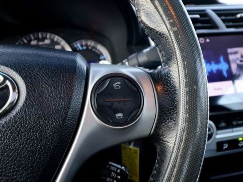 Used 2014 Toyota Camry SE image 52