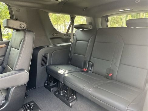 New 2026 Chevrolet Suburban High Country image 26