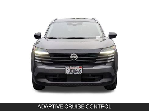 Certified 2026 Nissan Kicks SV FWD image 4