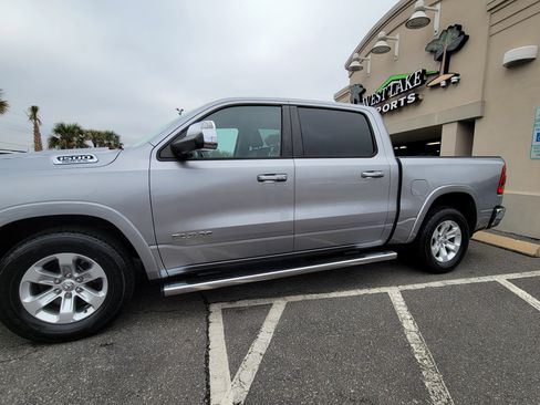 Used 2019 RAM 1500 Laramie w/ Trailer Tow Group image 8