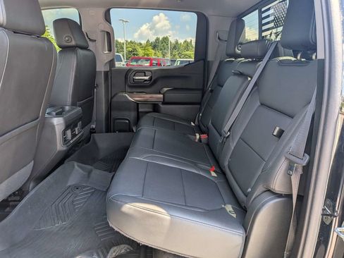 Used 2020 Chevrolet Silverado 1500 LT Trail Boss AWD/4WD image 13