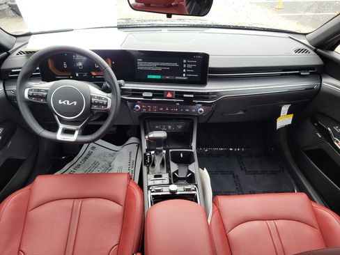 Used 2025 Kia K5 GT-Line w/ GT-Line Premium Package FWD image 9