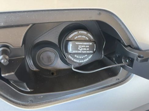 Used 2021 Volkswagen Jetta S w/ Driver Assistance Package FWD image 27