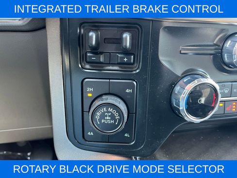 New 2025 Ford F150 Platinum w/ Equipment Group 703A Plus image 13