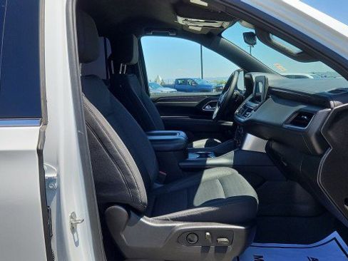 Used 2023 Chevrolet Suburban LS RWD image 27