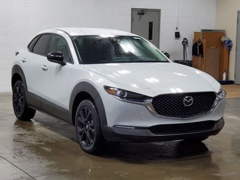New 2026 MAZDA CX-30 AWD 2.5 S w/ Select Sport Pkg image 3