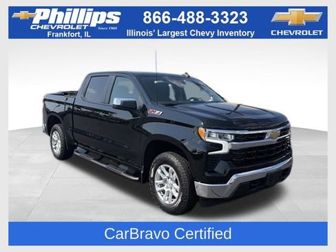 Used 2024 Chevrolet Silverado 1500 LT w/ Z71 Off-Road Package AWD/4WD image 1