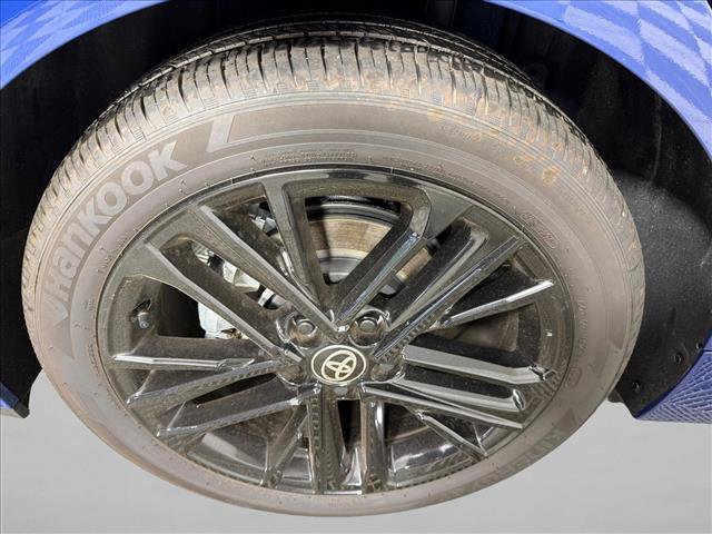 Used 2026 Toyota Camry SE FWD image 17