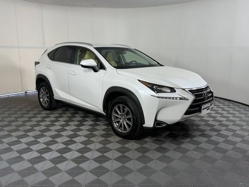Used 2015 Lexus NX 200t FWD image 7