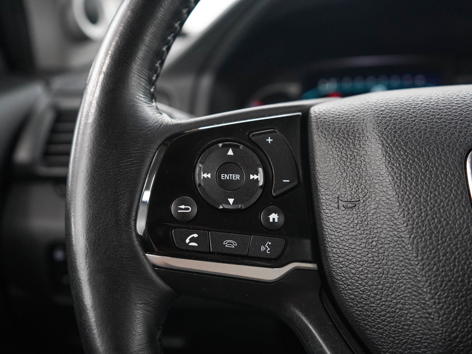 Used 2021 Honda Pilot Touring image 28