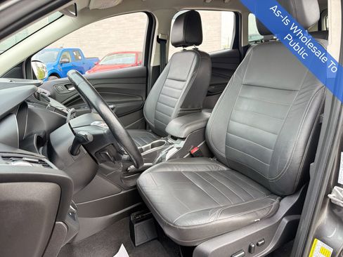 Used 2015 Ford Escape Titanium AWD/4WD image 19