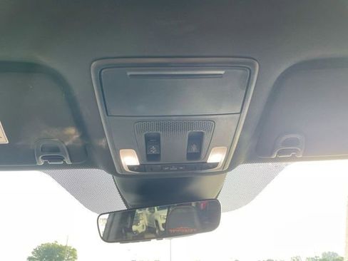 Certified 2025 Honda Pilot TrailSport image 24