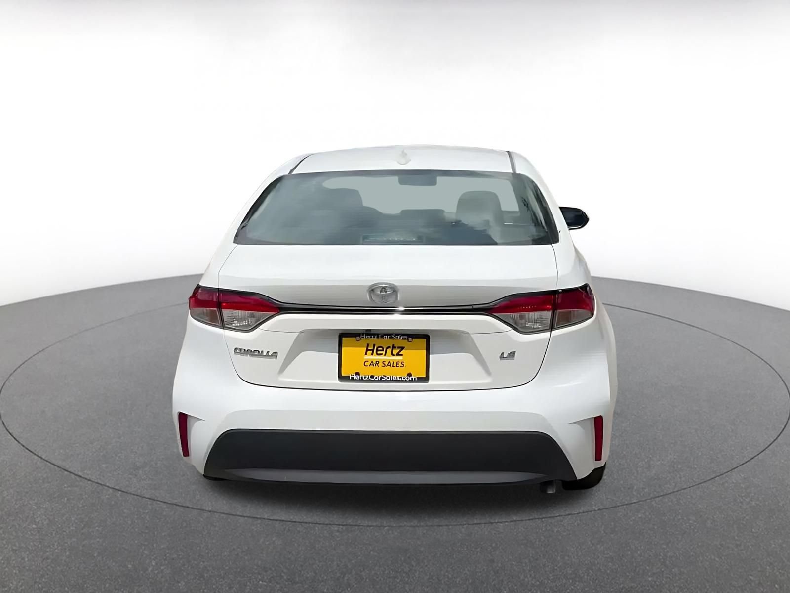 Used 2025 Toyota Corolla LE FWD image 12