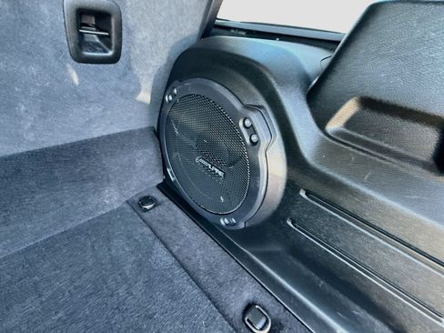 Used 2022 Jeep Wrangler Unlimited Rubicon 4xe w/ Cold Weather Group AWD/4WD image 31
