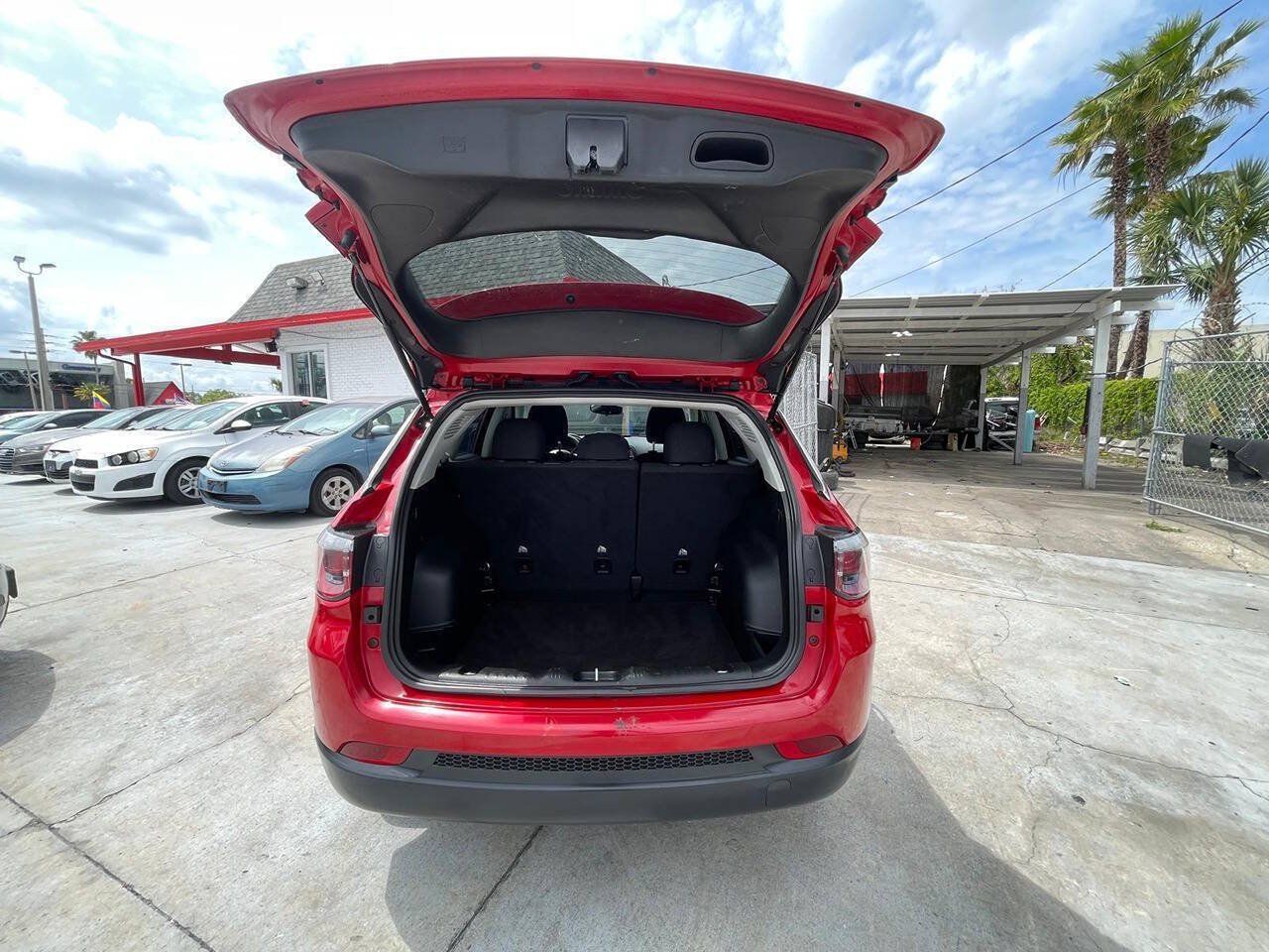 Used 2020 Jeep Compass Sport w/ Tech Group FWD image 15