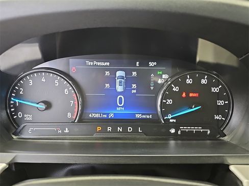 Used 2023 Ford Explorer XLT w/ Equipment Group 202A image 19