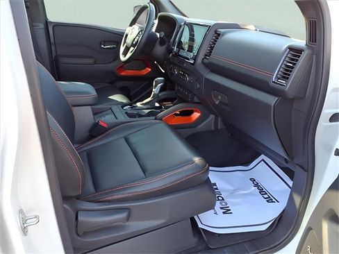 Used 2024 Nissan Frontier PRO-4X w/ Pro Premium Package image 20