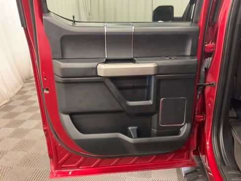 Used 2020 Ford F150 Lariat image 31