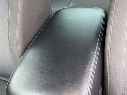 Used 2021 Dodge Charger SXT w/ Blacktop Package image 19