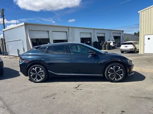 Certified 2023 Kia EV6 Wind AWD/4WD image 8