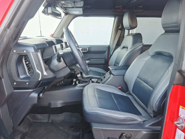 Used 2022 Ford Bronco Outer Banks w/ Sasquatch Package AWD/4WD image 8