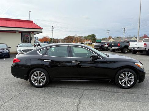 Used 2011 INFINITI M37 x w/ Premium Pkg image 4
