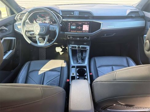 Used 2023 Audi Q3 2.0T Premium Plus w/ Premium Plus Package image 12
