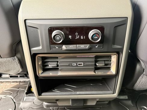 New 2025 GMC Hummer EV 2X w/ LPO, Dark Essentials Package AWD/4WD image 31