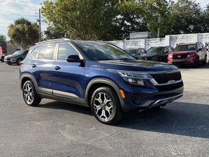 Used 2021 Kia Seltos EX