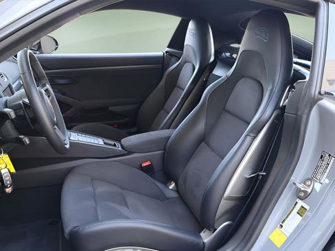 Used 2025 Porsche 718 Cayman GT4 RS RWD image 14