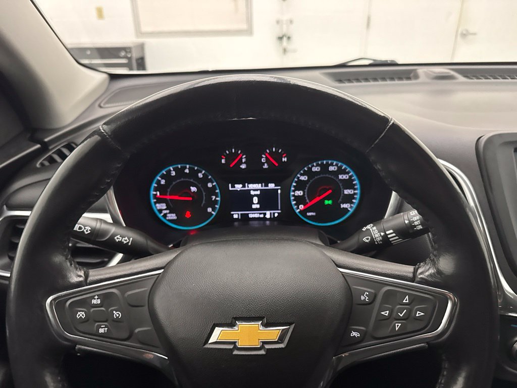 Used 2018 Chevrolet Equinox LT FWD image 15