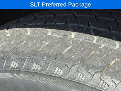 Used 2019 GMC Sierra 1500 SLT w/ SLT Premium Plus Package AWD/4WD image 11