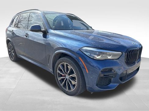 Used 2023 BMW X5 xDrive40i w/ M Sport Package image 5