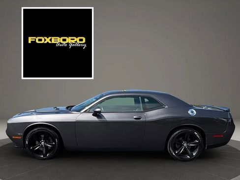 Used 2015 Dodge Challenger SXT w/ Super Sport Group (SS/T) image 8