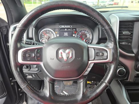 Used 2020 RAM 1500 Big Horn AWD/4WD image 15